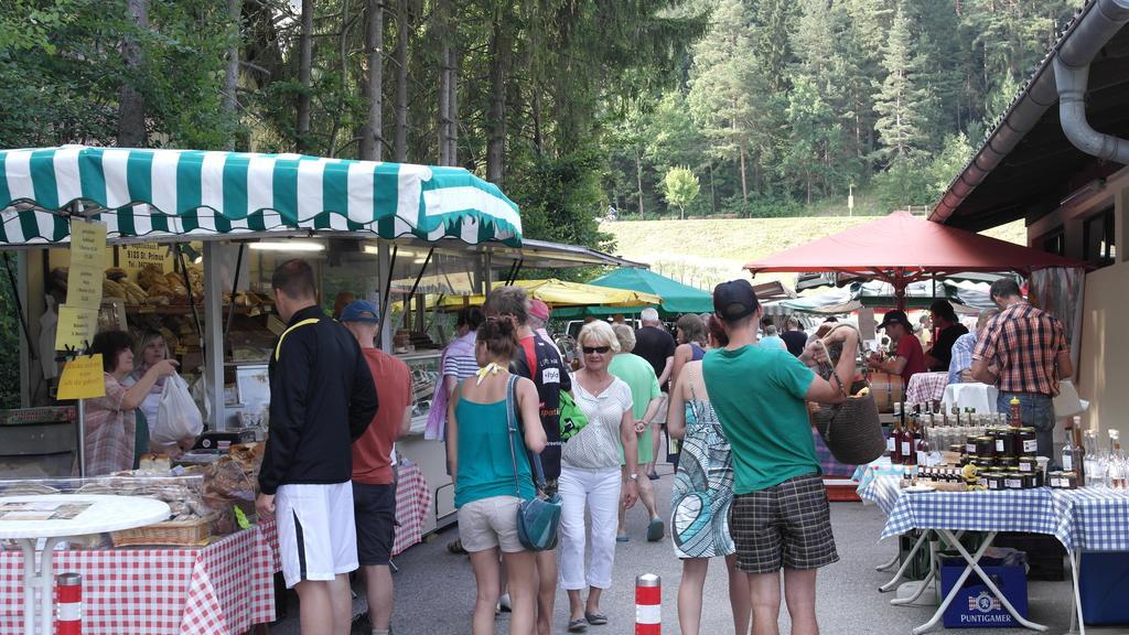 Ferienwohnungen Wassertheurer - Weitendorf ザンクト・カンツィアン エクステリア 写真